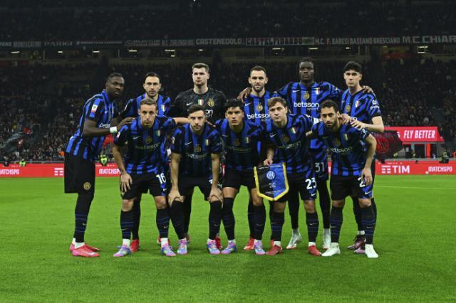 1743639783872024201.jpg 4c61f534gy1i0324tqmemj22bc1jku0y.jpg